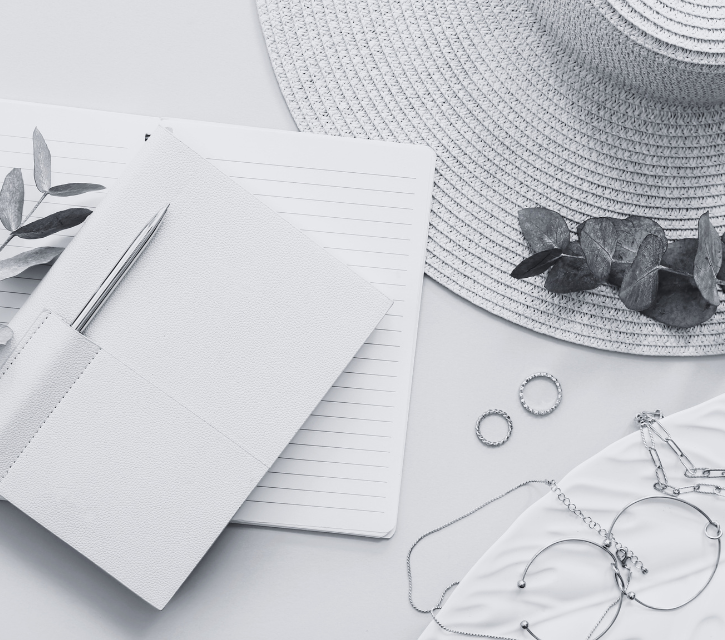 Revamping Notebooks: Why Professional Business Women Deserve More Stylish and Functionally Designed Notebooks